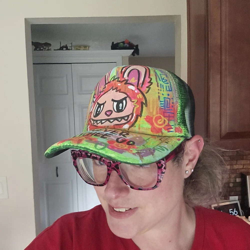 LABUBU PINK LYCHEE OOAK HAND PAINTED BASEBALL CAP - Picture 3 of 5